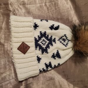 Eddie Bauer Cream and Navy Knit Beanie with Faux Fur Pom